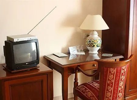 Emmaus Hotel Zafferana Etnea
