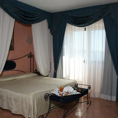 Hotel Emmaus Zafferana Etnea