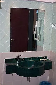 Emmaus 3*