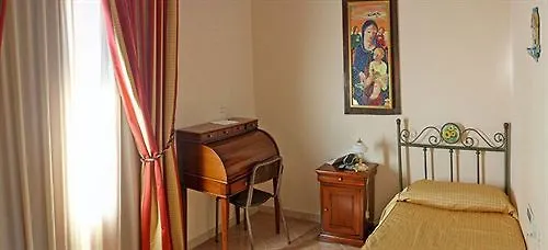 Emmaus 3*